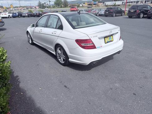 Used 2013 Mercedes-Benz C 300 4MATIC Sedan image 6
