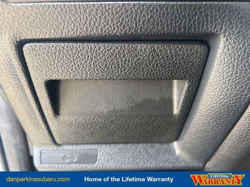 Used 2018 Subaru Forester 2.5i Premium image 13