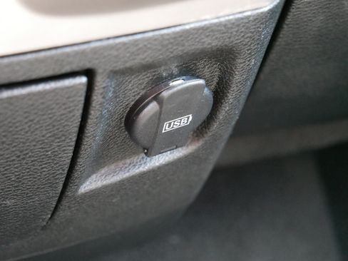 Used 2019 RAM 1500 Warlock AWD/4WD image 26