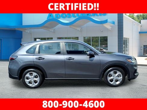 Used 2024 Honda HR-V LX image 2