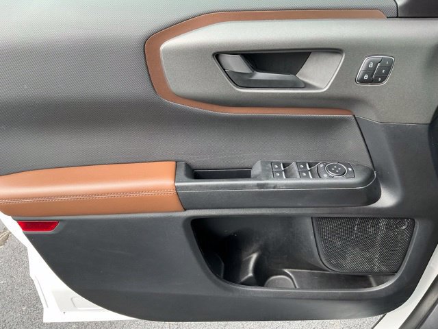 Used 2025 Ford Bronco Sport Outer Banks AWD/4WD image 13
