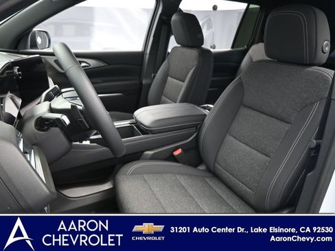 New 2026 Chevrolet Traverse LT w/ Driver Confidence Package image 7