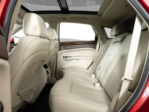 Used 2013 Cadillac SRX Luxury w/ Driver Awareness Package image 18