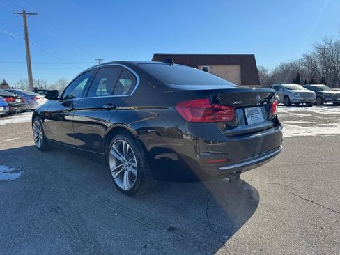 Used 2017 BMW 330i xDrive 330i xDrive Sedan image 7