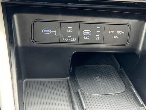 Used 2025 Hyundai Tucson SEL FWD image 38