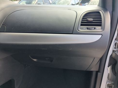 Used 2019 Dodge Grand Caravan GT FWD image 29