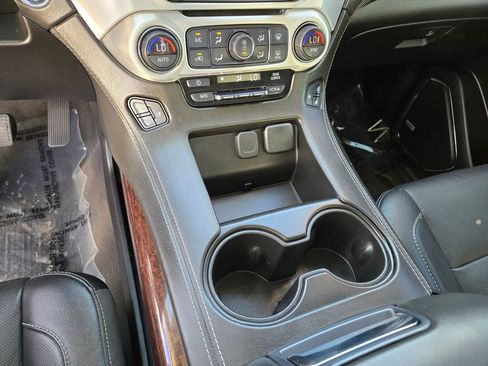 Used 2020 GMC Yukon SLT w/ Graphite Performance Edition image 20