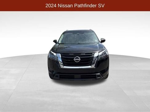 Used 2024 Nissan Pathfinder SV AWD/4WD image 2