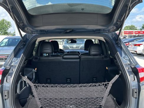 Used 2016 Jeep Cherokee Trailhawk w/ Leather Interior Group AWD/4WD image 14