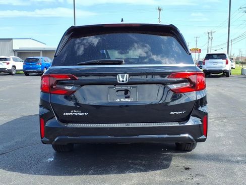 Used 2025 Honda Odyssey Sport-L image 15