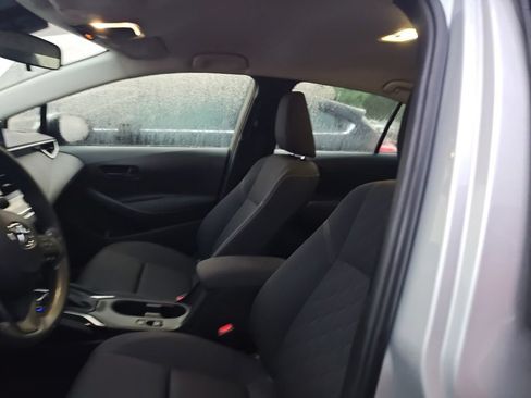 Used 2023 Toyota Corolla LE FWD image 6
