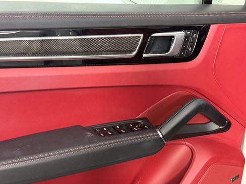 Certified 2022 Porsche Cayenne GTS image 15