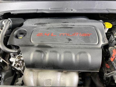 Used 2022 Jeep Compass Latitude AWD/4WD image 27