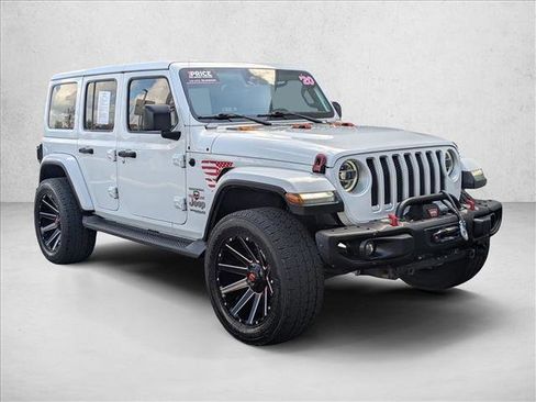 Used 2020 Jeep Wrangler Unlimited Sahara image 3