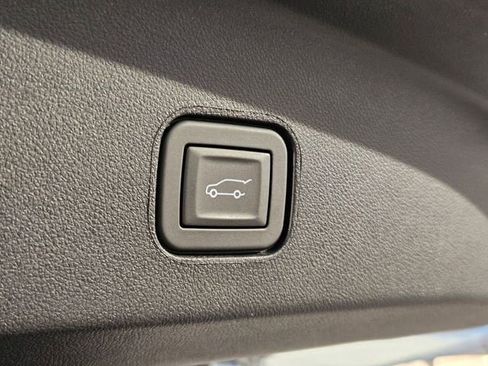 New 2025 Cadillac Lyriq Sport image 31