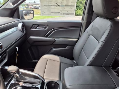 New 2026 Chevrolet Colorado LT w/ LT Convenience Package image 16