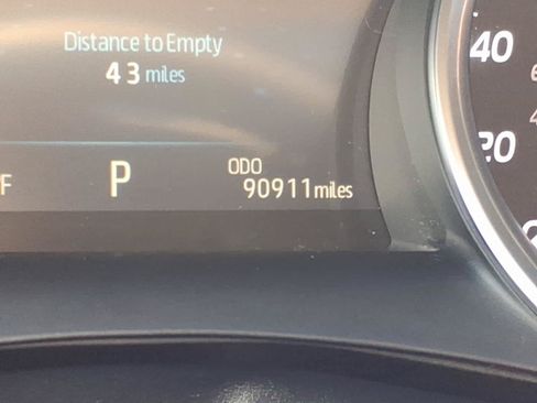 Used 2018 Toyota Camry XLE FWD image 24