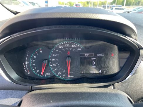 Used 2019 Chevrolet Trax LT w/ LT Convenience Package FWD image 10