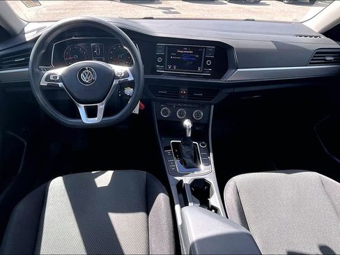 Used 2019 Volkswagen Jetta S w/ Driver Assistance Package FWD image 3