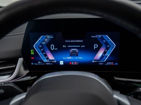 Certified 2025 BMW X2 xDrive28i image 23