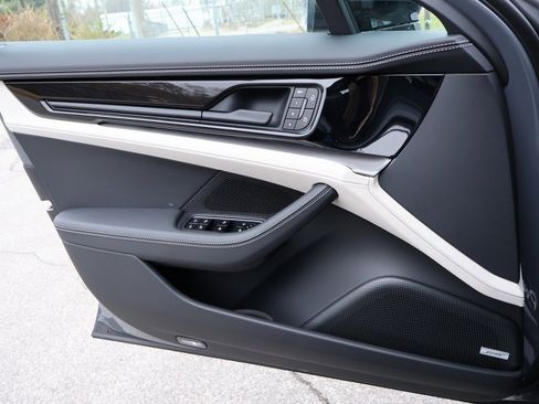 New 2026 Porsche Panamera image 34