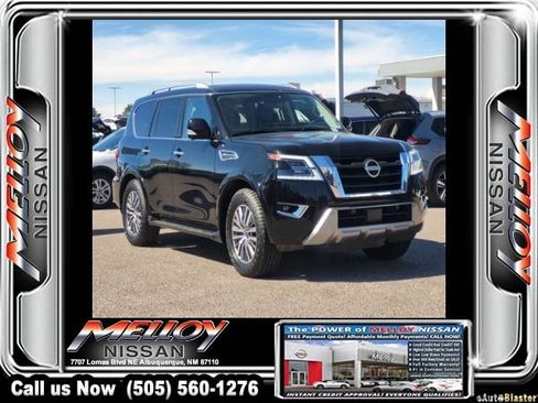 Used 2024 Nissan Armada SL w/ Captain's Chairs Package image 3