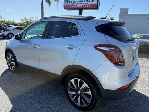 Used 2021 Buick Encore Preferred w/ Safety Package FWD image 6