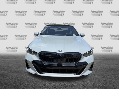New 2027 BMW 530i w/ M Sport Package RWD image 3