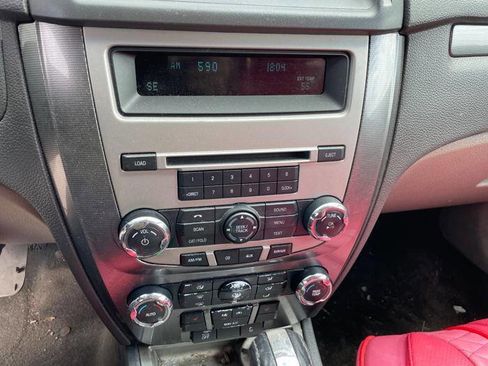 Used 2011 Ford Fusion SEL FWD image 34