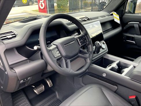 New 2026 Land Rover Defender 130 V8 image 8