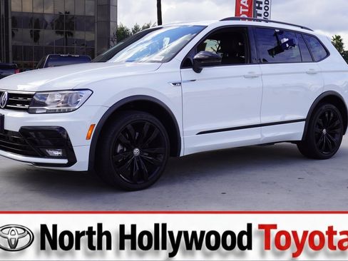 Used 2021 Volkswagen Tiguan SE R-Line image 4