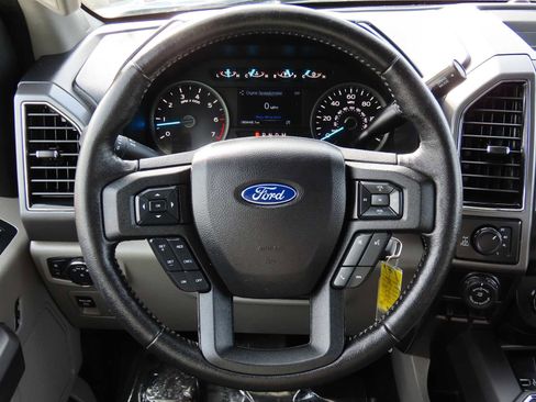 Certified 2019 Ford F150 XLT w/ Equipment Group 302A Luxury image 27