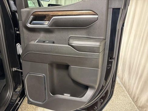 Used 2023 GMC Sierra 1500 Elevation AWD/4WD image 23