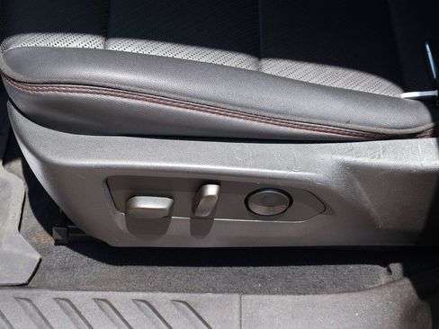 Used 2024 GMC Canyon AT4X AWD/4WD image 19