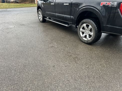 Used 2021 Ford F150 XLT w/ Equipment Group 302A High image 6