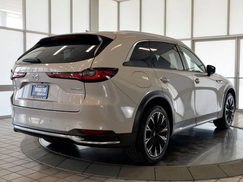 Certified 2024 MAZDA CX-90 Plug-In Hybrid w/ Premium Plus AWD/4WD image 8