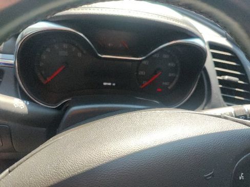 Used 2014 Chevrolet Impala LT w/ Convenience Package FWD image 21