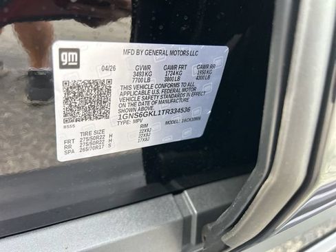 New 2026 Chevrolet Suburban High Country AWD/4WD image 40