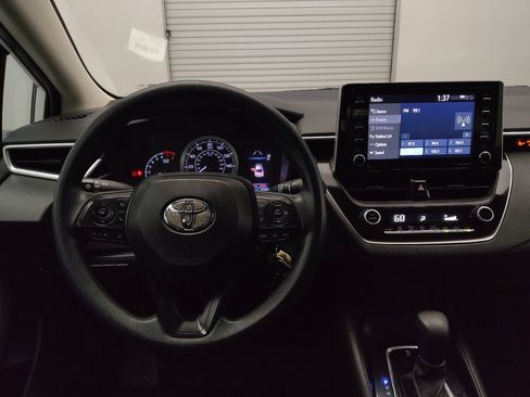 Used 2021 Toyota Corolla LE FWD image 22