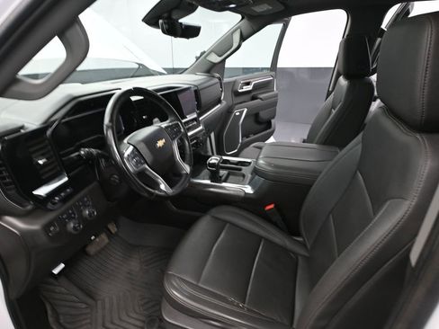 Used 2023 Chevrolet Silverado 1500 LTZ w/ LTZ Premium Package image 30