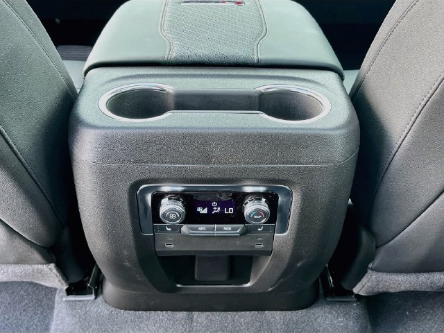 New 2027 GMC Yukon AT4 w/ AT4 Premium Package AWD/4WD image 18