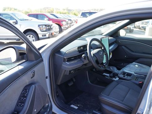 New 2025 Ford Mustang Mach-E GT image 10