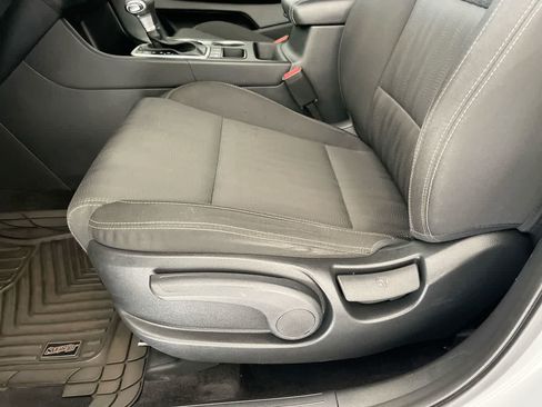 Used 2020 Kia Sportage LX AWD/4WD image 12