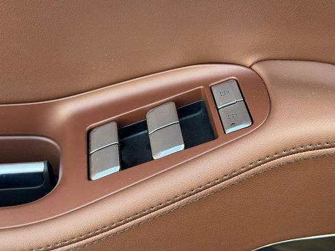 New 2025 Lincoln Navigator Reserve image 17