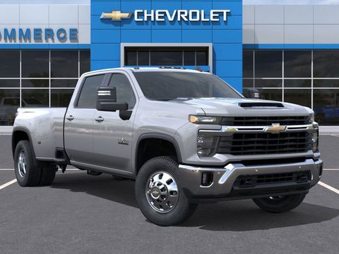 New 2026 Chevrolet Silverado 3500 LT image 7
