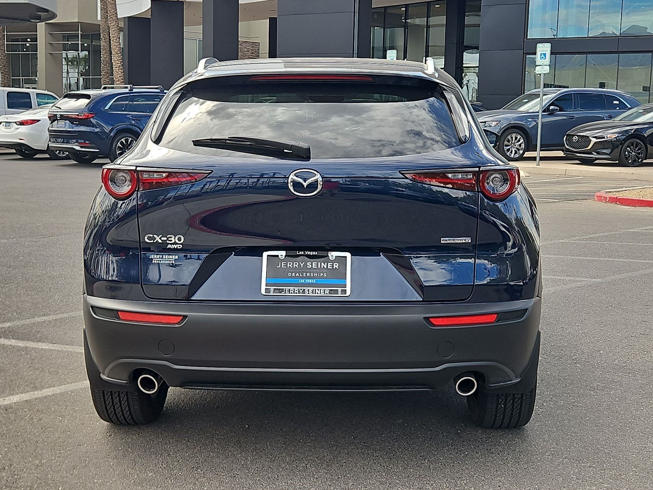 Certified 2025 MAZDA CX-30 AWD 2.5 S w/ Select Sport Pkg image 4