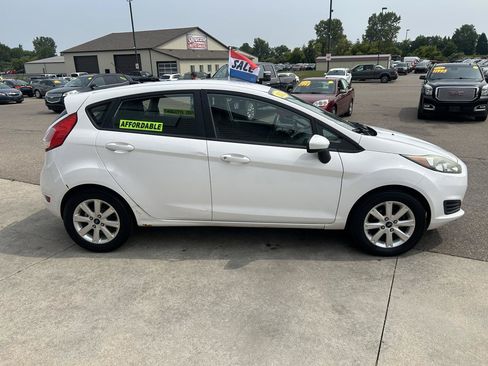 Used 2015 Ford Fiesta S FWD image 4