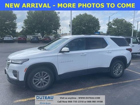 Certified 2023 Chevrolet Traverse LT FWD image 1