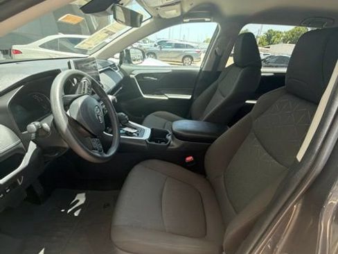 Used 2023 Toyota RAV4 XLE FWD image 13