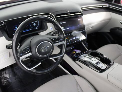 Used 2022 Hyundai Tucson Limited image 15